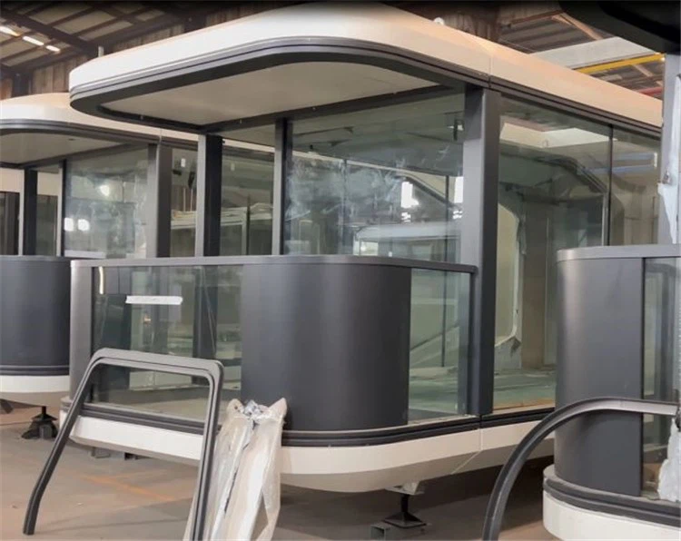 Mobile Space Cube Capsule House 40 ft Home 6